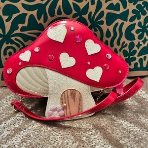 Whimsical Betsey Johnson Kitsch Mush Love Crossbody Bag NWT Red w Glitter